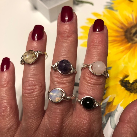 Wire wrapped rings, gemstone ring stackable ring - Picture 3 of 3